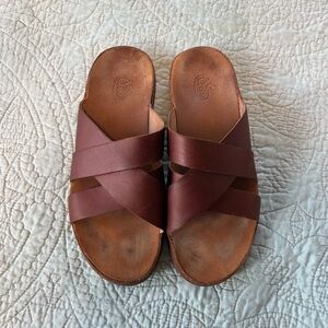 Chaco Women’s Wayfarer Tan Leather Slide Sandals